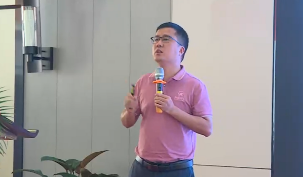 湖南興隆種業(yè)有限公司,長沙稻谷種植與銷售,長沙農(nóng)作物品種的選育,長沙農(nóng)業(yè)病蟲害防治服務(wù)