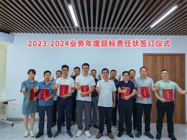 湖南興隆種業(yè)有限公司,長(zhǎng)沙稻谷種植與銷售,長(zhǎng)沙農(nóng)作物品種的選育,長(zhǎng)沙農(nóng)業(yè)病蟲(chóng)害防治服務(wù)