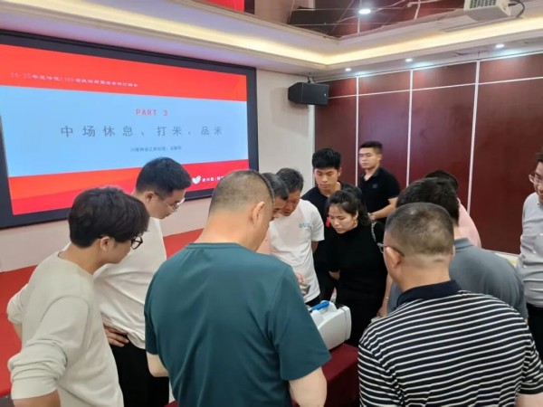 湖南興隆種業(yè)有限公司,長沙稻谷種植與銷售,長沙農作物品種的選育,長沙農業(yè)病蟲害防治服務